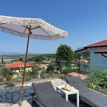 The Village Getaway- Kallmet Lezhe Appartement *