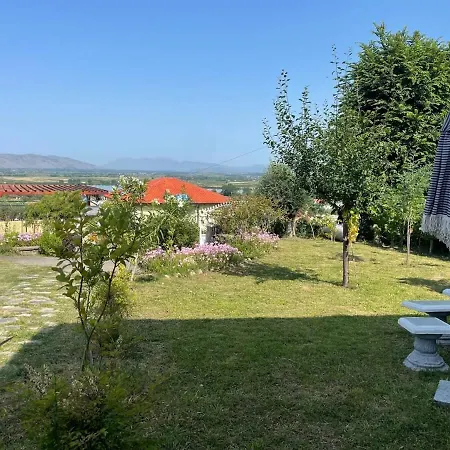 The Village Getaway- Kallmet Lezhe * Kallmeti i Vogel