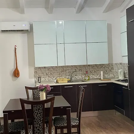Apartamento The Village Getaway- Kallmet Lezhe